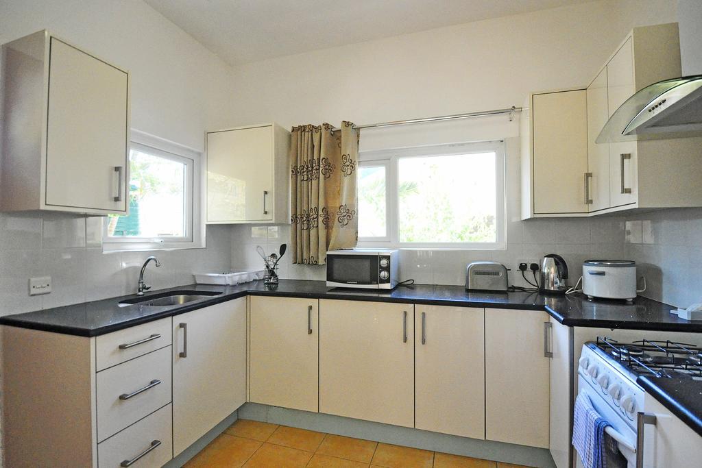Gt Self Catering Apartments Beau Vallon  Zewnętrze zdjęcie